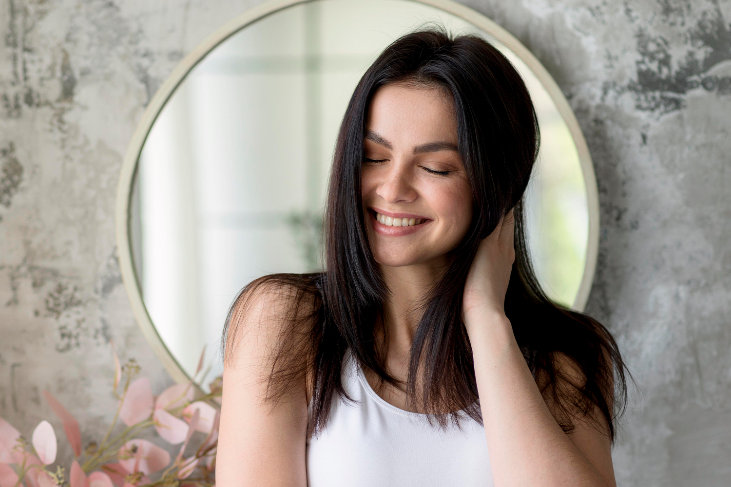 Omega 3 Benefits for Women: Hormonal Health, Skin & Mood Support