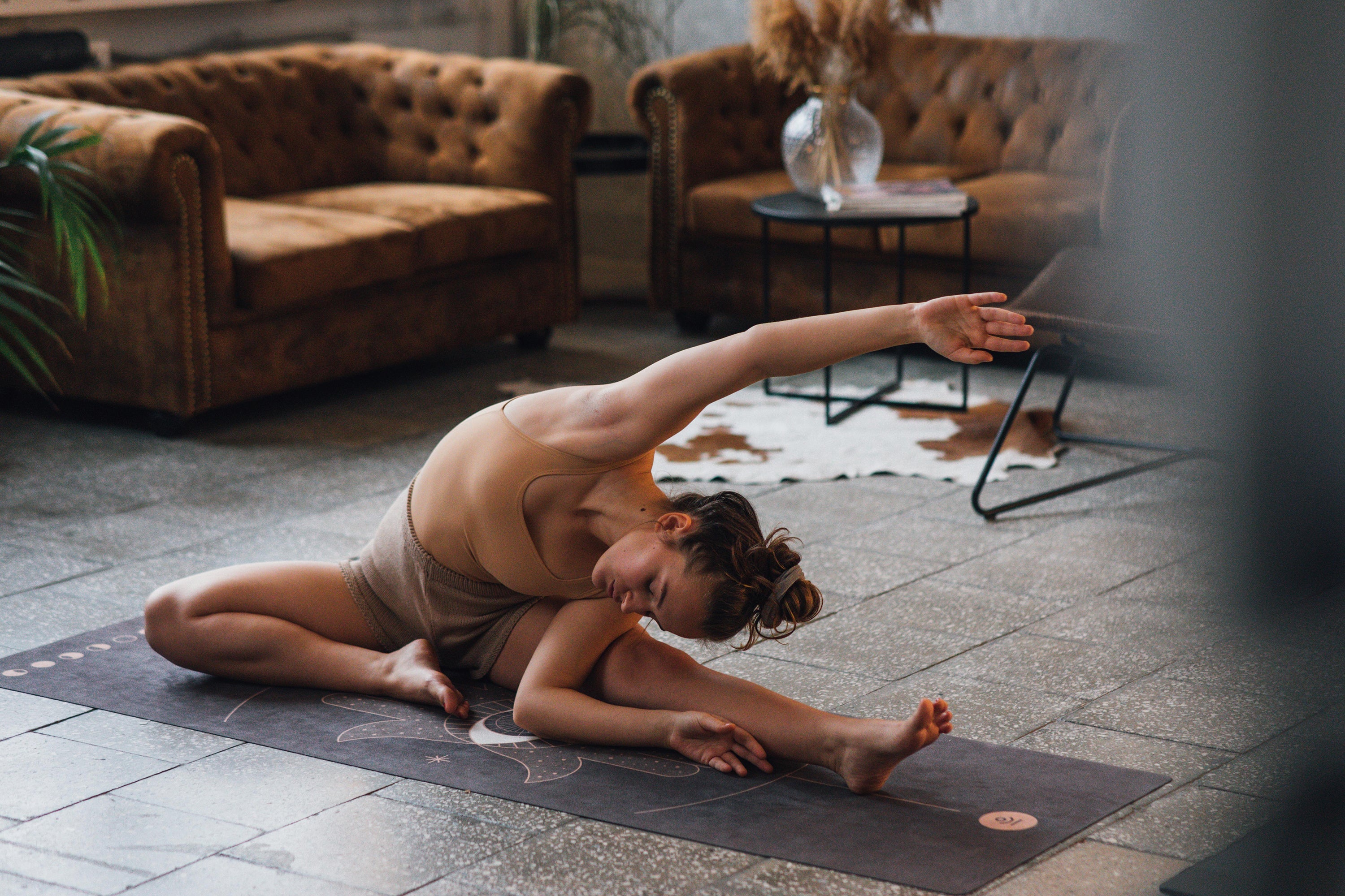 Magnesium for Women: The Missing Link in Hormonal Balance, PMS, and Bone Health